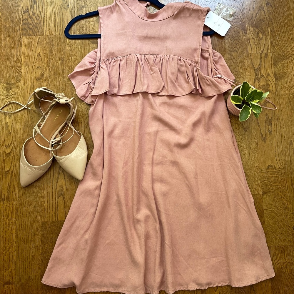 Succulent Boutique size M pink dress